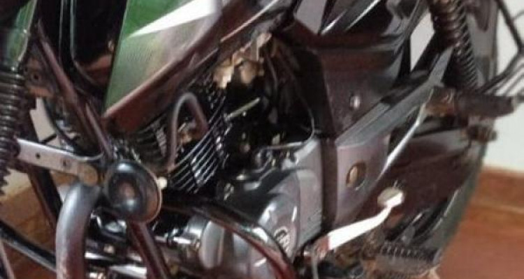 BAJAJ PULSAR 150 2018