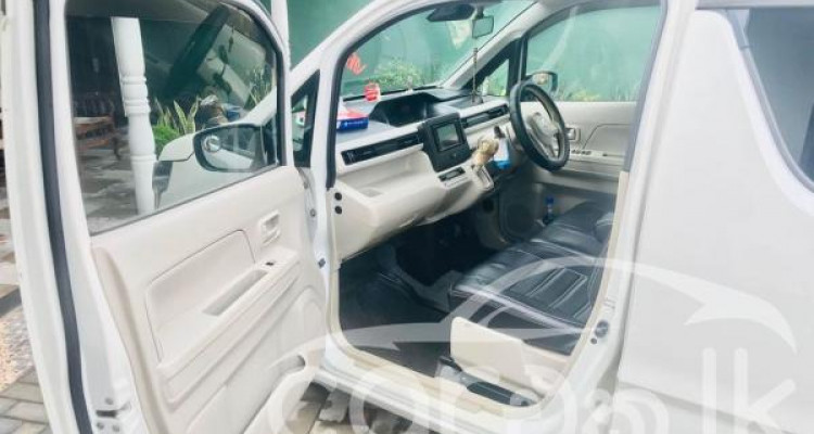 SUZUKI WAGON R FX 2018