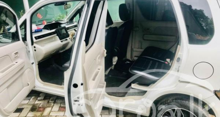 SUZUKI WAGON R FX 2018