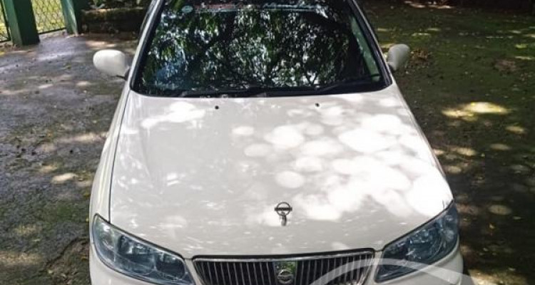 NISSAN SUNNY N17 2003