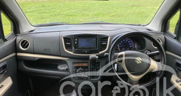 SUZUKI WAGON R STINGRAY 2015