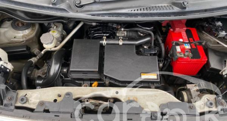SUZUKI WAGON R STINGRAY 2015