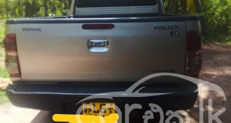 TOYOTA HILUX VIGO 2010