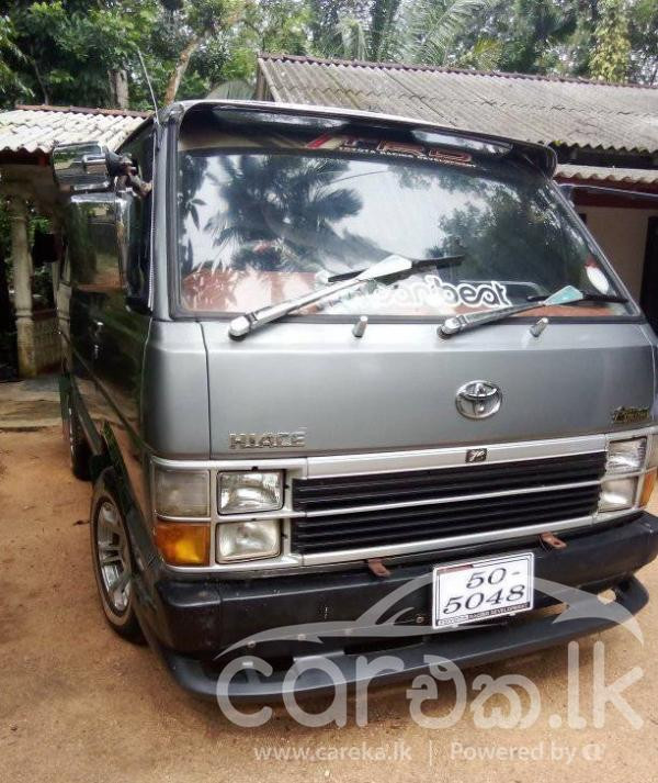 TOYOTA HIACE 1983