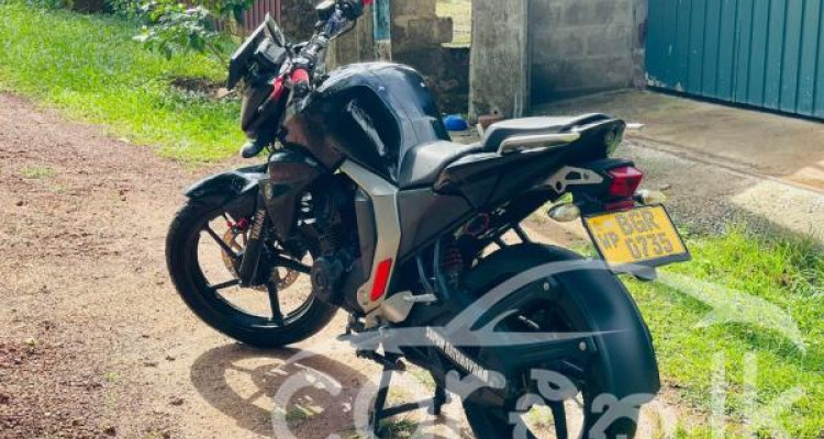 YAMAHA FZ 2018
