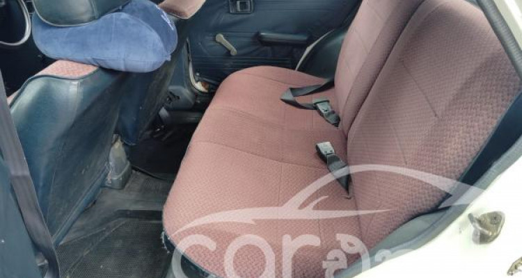 MAZDA FAMILIA 1991