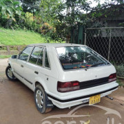 MAZDA FAMILIA 1991