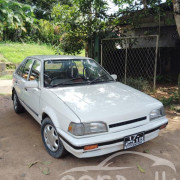MAZDA FAMILIA 1991