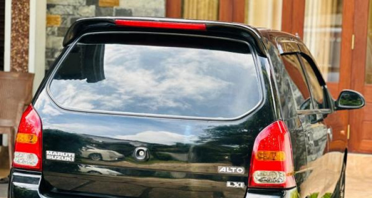 SUZUKI ALTO SPORT 2011