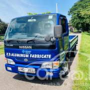NISSAN ATLAS 2000