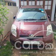 TOYOTA VITZ 2010