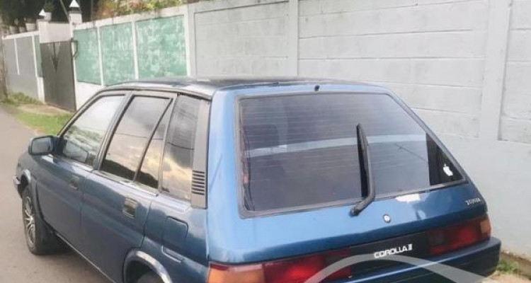 TOYOTA COROLLA 1989