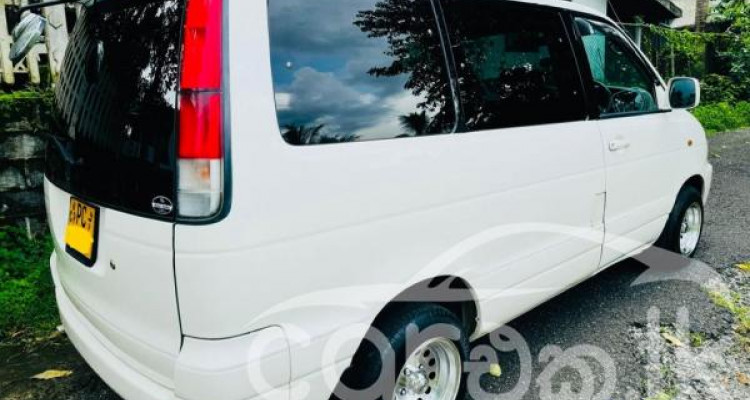 TOYOTA NOAH KR42 2005