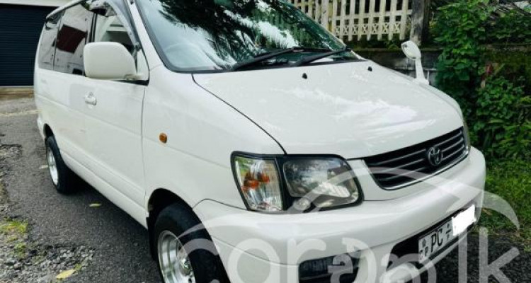 TOYOTA NOAH KR42 2005