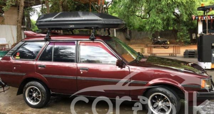 TOYOTA COROLLA DX WAGON 1984