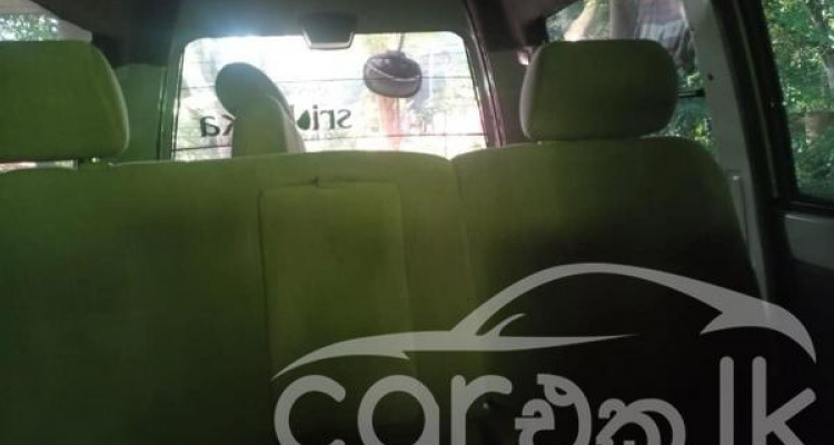 TOYOTA NOAH 1998