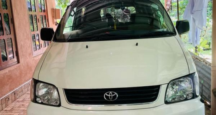 TOYOTA NOAH 1998