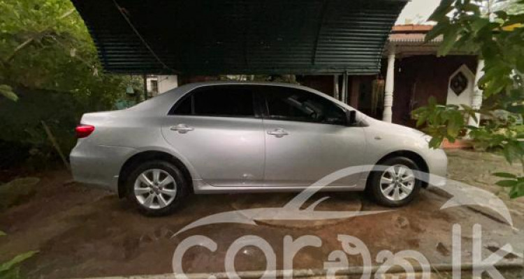 TOYOTA COROLLA 141 2012