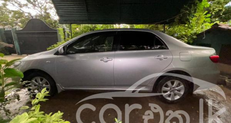 TOYOTA COROLLA 141 2012