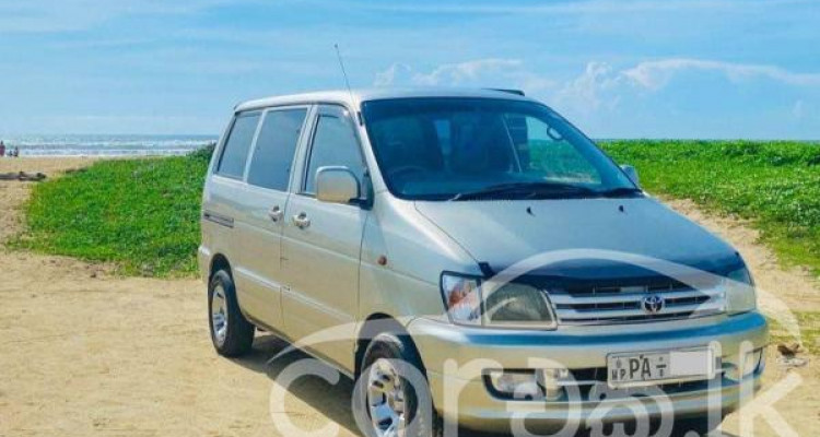 TOYOTA NOAH KR42 2000