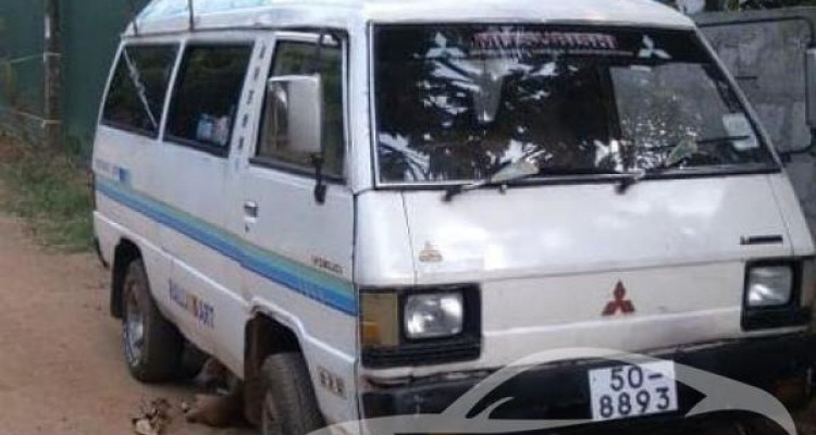 NISSAN VANETTE 1983