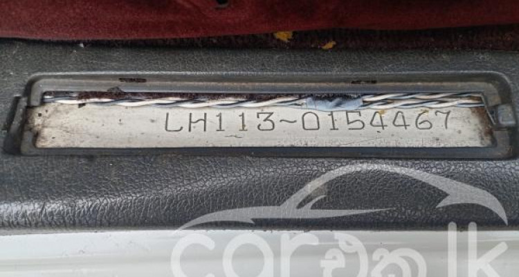 TOYOTA HIACE 1997