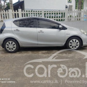 TOYOTA AQUA 2012