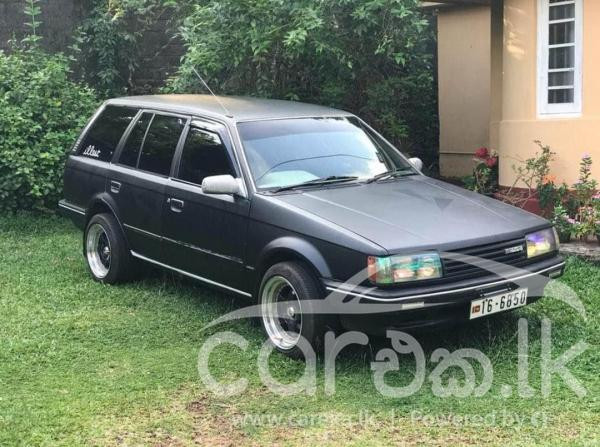 MAZDA FAMILIA WAGON 1986