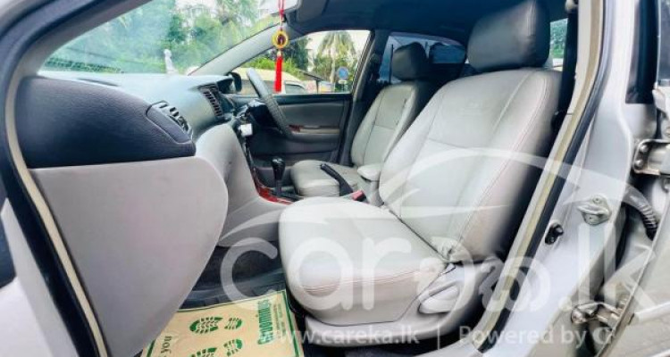 TOYOTA COROLLA 121 2001