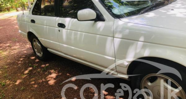 NISSAN DOCTOR SUNNY 1992