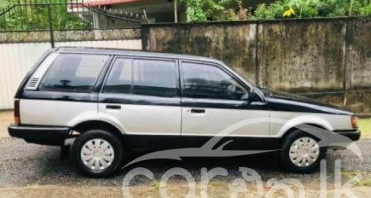 MAZDA WAGON 1986