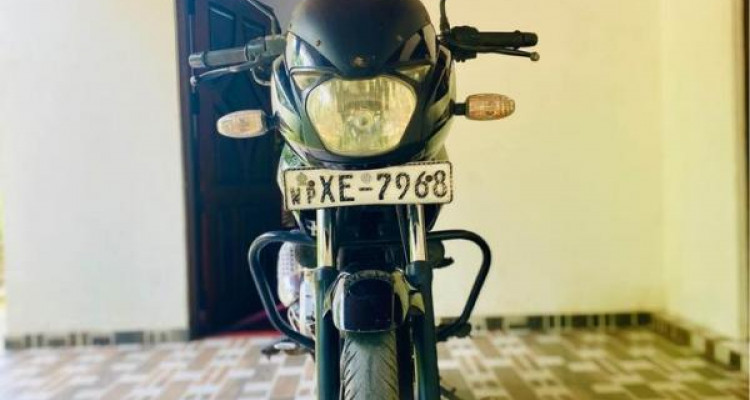 BAJAJ PULSAR 150 2012