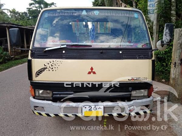 MITSUBISHI CANTER 1979