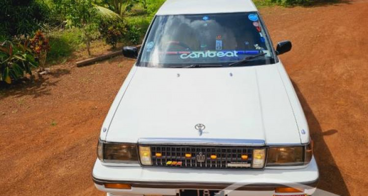TOYOTA CROWN 1991
