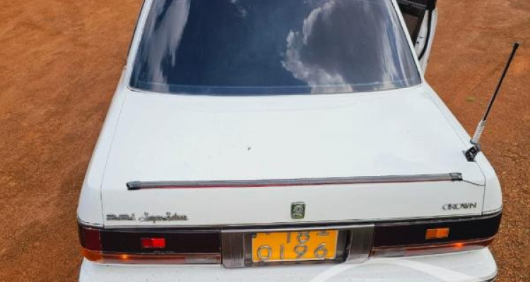 TOYOTA CROWN 1991