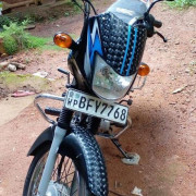 BAJAJ CT100 2017