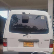 MAZDA BROWNY 1995
