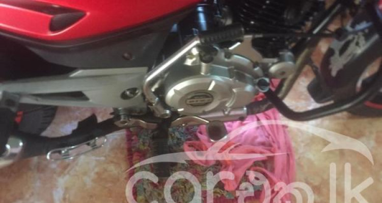 BAJAJ PULSAR 2016