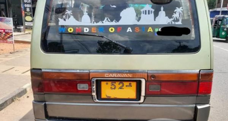 NISSAN CARAVAN 1987