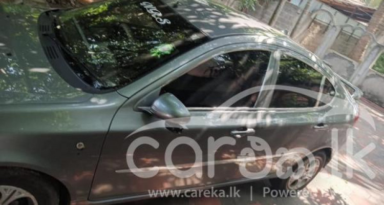 PROTON GEN 2 2005