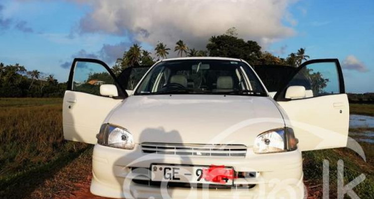 TOYOTA STARLET 1997