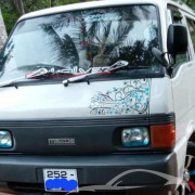 MAZDA BONGO 1994