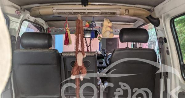NISSAN VANETTE 2002
