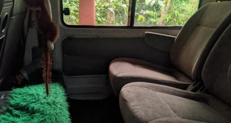 NISSAN VANETTE 2002