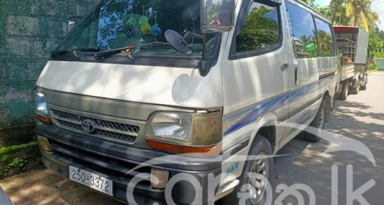 TOYOTA DOLPHIN LH119 1991