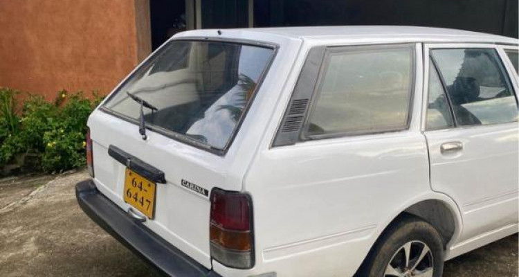 TOYOTA CARINA 1994