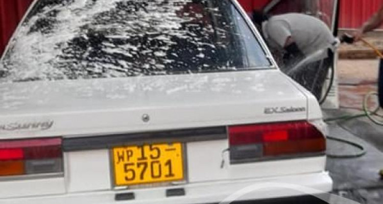 NISSAN SUNNY HB12 1988