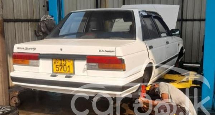 NISSAN SUNNY HB12 1988