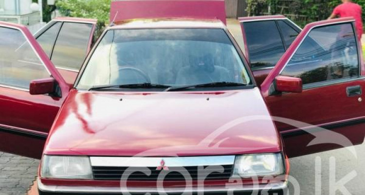 MITSUBISHI LANCER GLX 1985