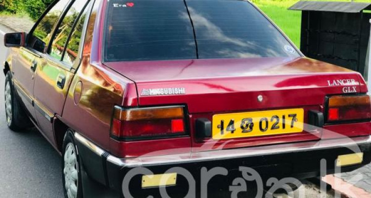 MITSUBISHI LANCER GLX 1985